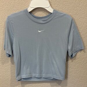 Nike Women's Slim Sky Blue Crop T-Shirt - size S (4-6)